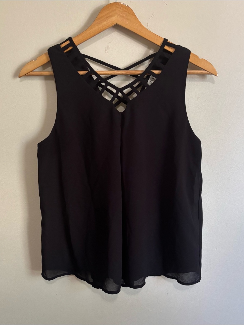 Monteau Black Strappy Lace-Up Back Flowy Tank Blouse Size S
